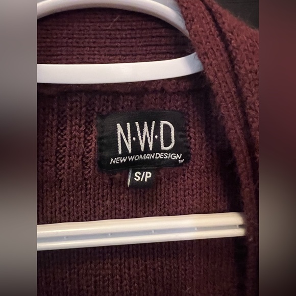 Brown/Maroon Textured Wrap Cardigan - Picture 4 of 5